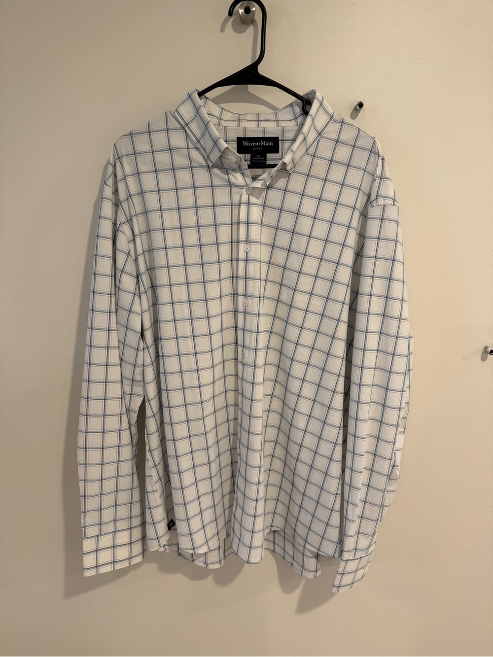 Mizzen+Main White Dress Shirt with Blue Windowpane Check